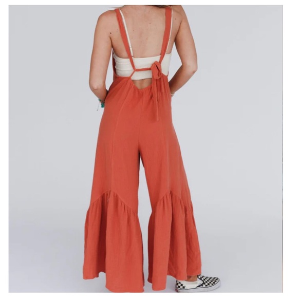 30 Boho wide leg ruffle Jumpsuit - Picture 3 of 3